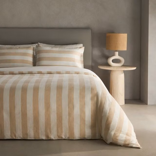 Juego de funda nórdica y fundas de almohada Orson de El Corte Inglés en lino y algodón con diseño de rayas beige para adultos, An/P: 90 x 200 cm