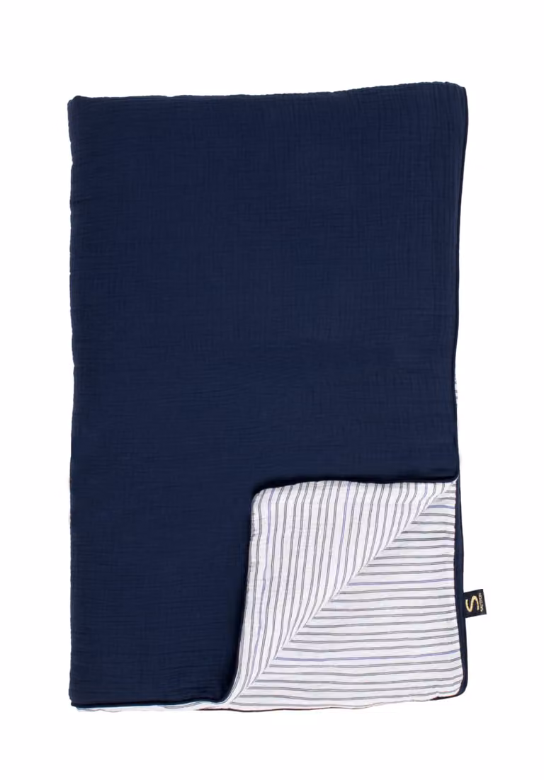 Funda para cama de bebé Sauthon reversible de algodón con diseño náutico en color azul, An/P: 140 x 90 cm