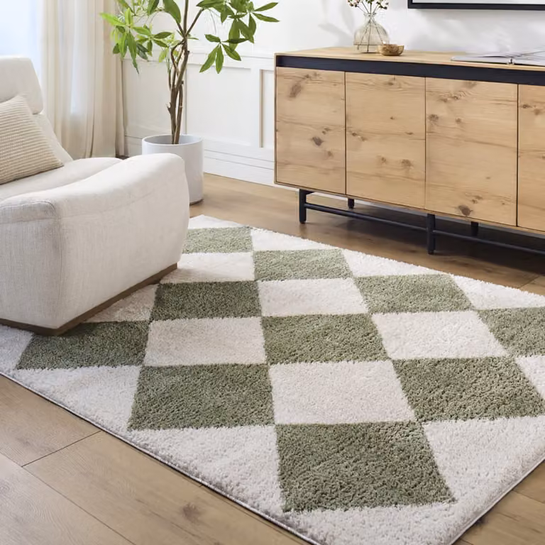 Alfombra shaggy de rombos Livabliss en color verde y beige, lavable, An: 160 cm, Al: 213 cm