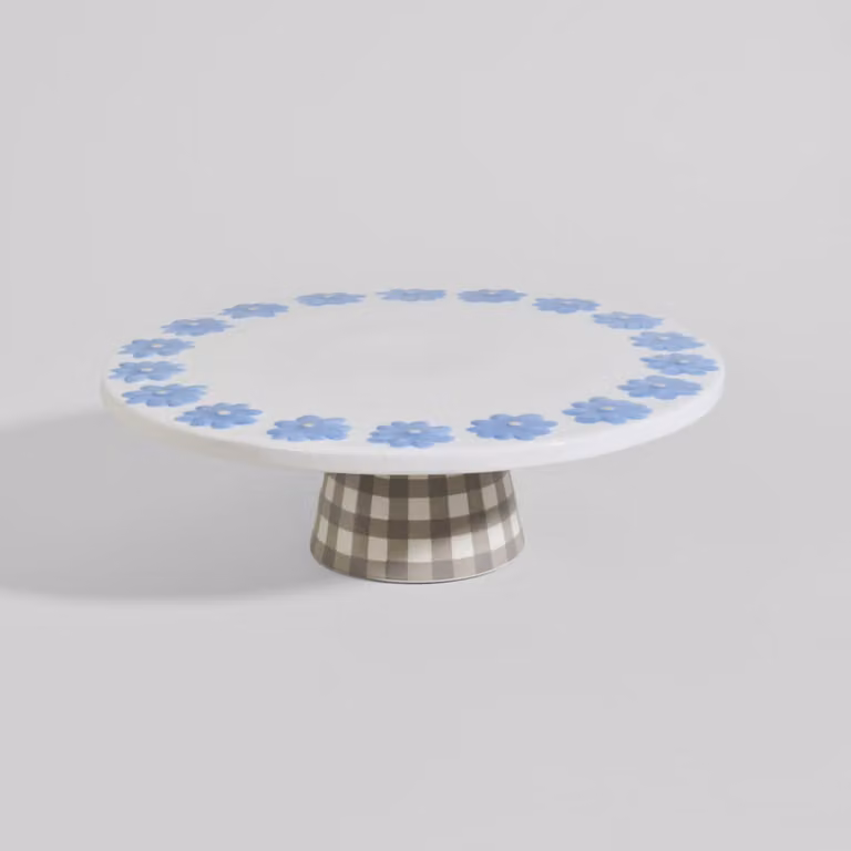 Soporte para tartas redondo de gres Maisons du Monde con diseño floral y cuadros vichy en azul, gris y blanco